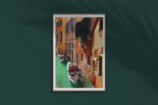 Venice print, Venetian canal gondola image, Italy print, City print, Travel print, Italy photograph, Travel poster, Wall art, Home decor