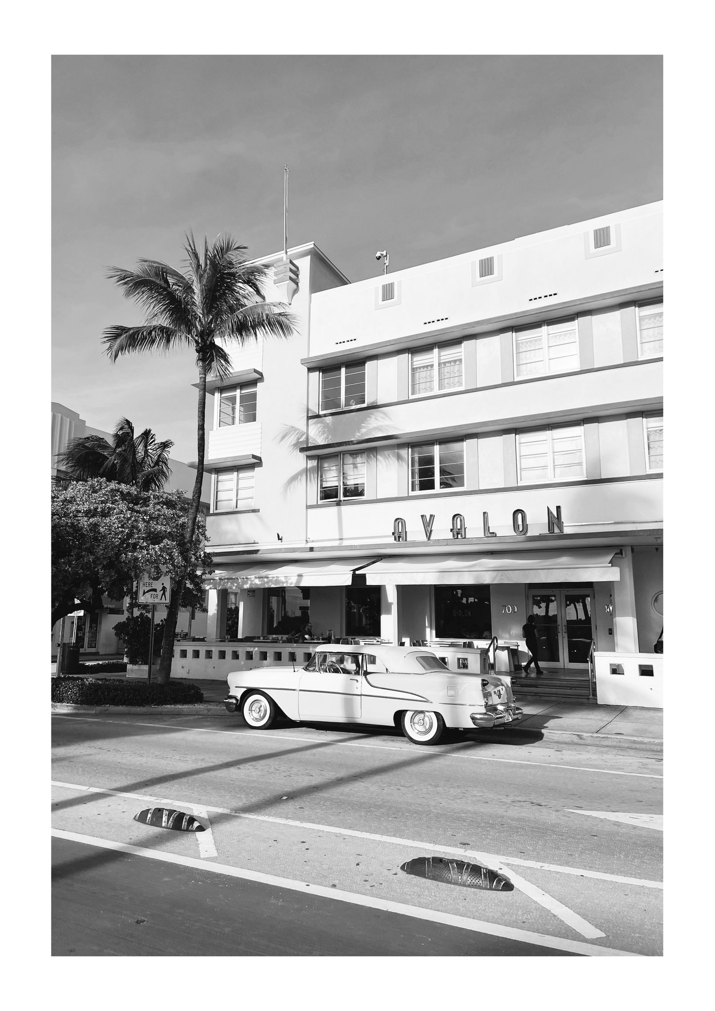 Set of 3 Miami black and white posters